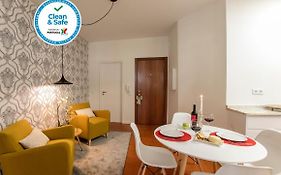 Ribeira Trendy Apartment